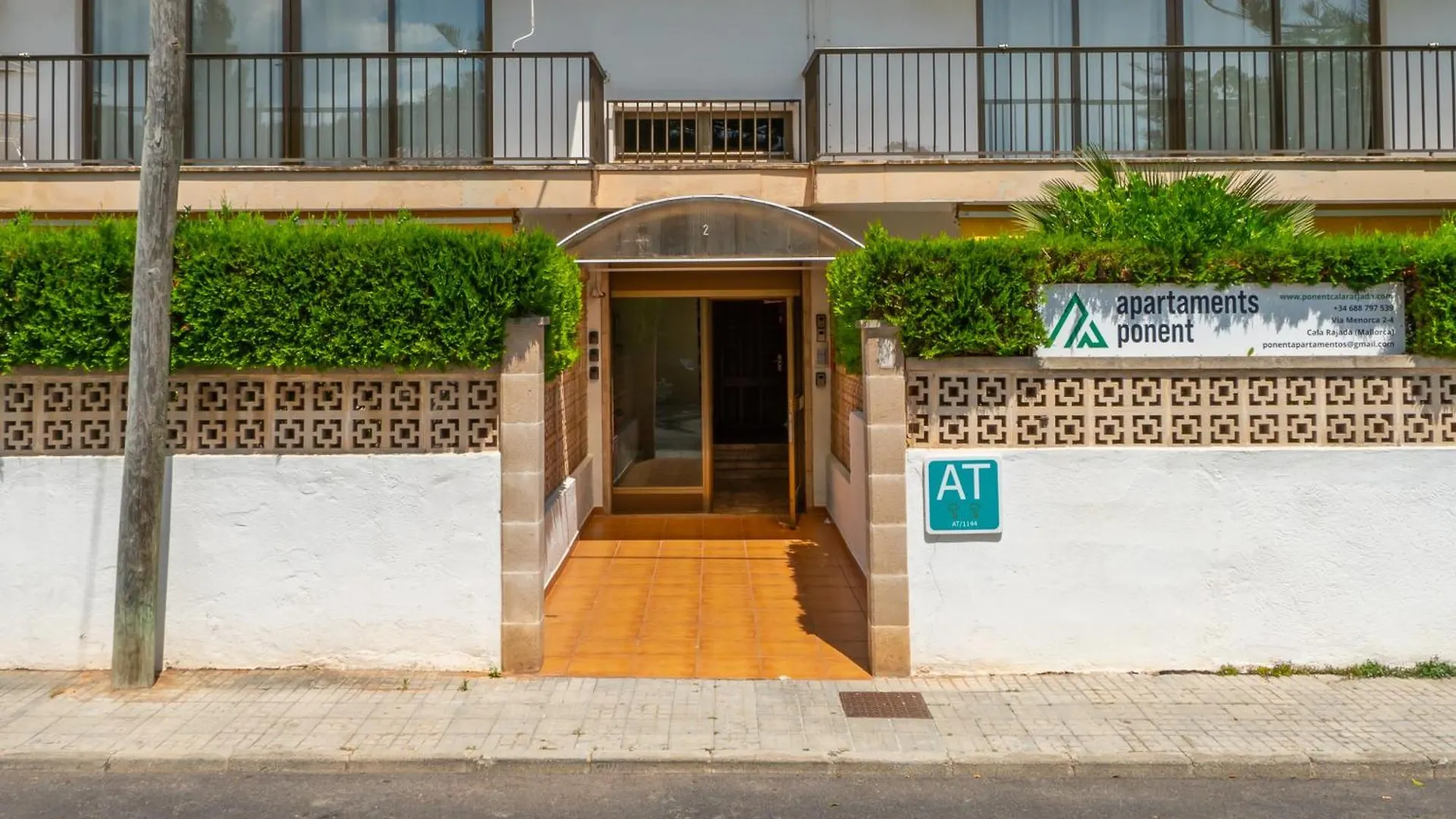 Ponent Cala Ratjada Apartments B 0*, Cala Ratjada (Mallorca) İspanya