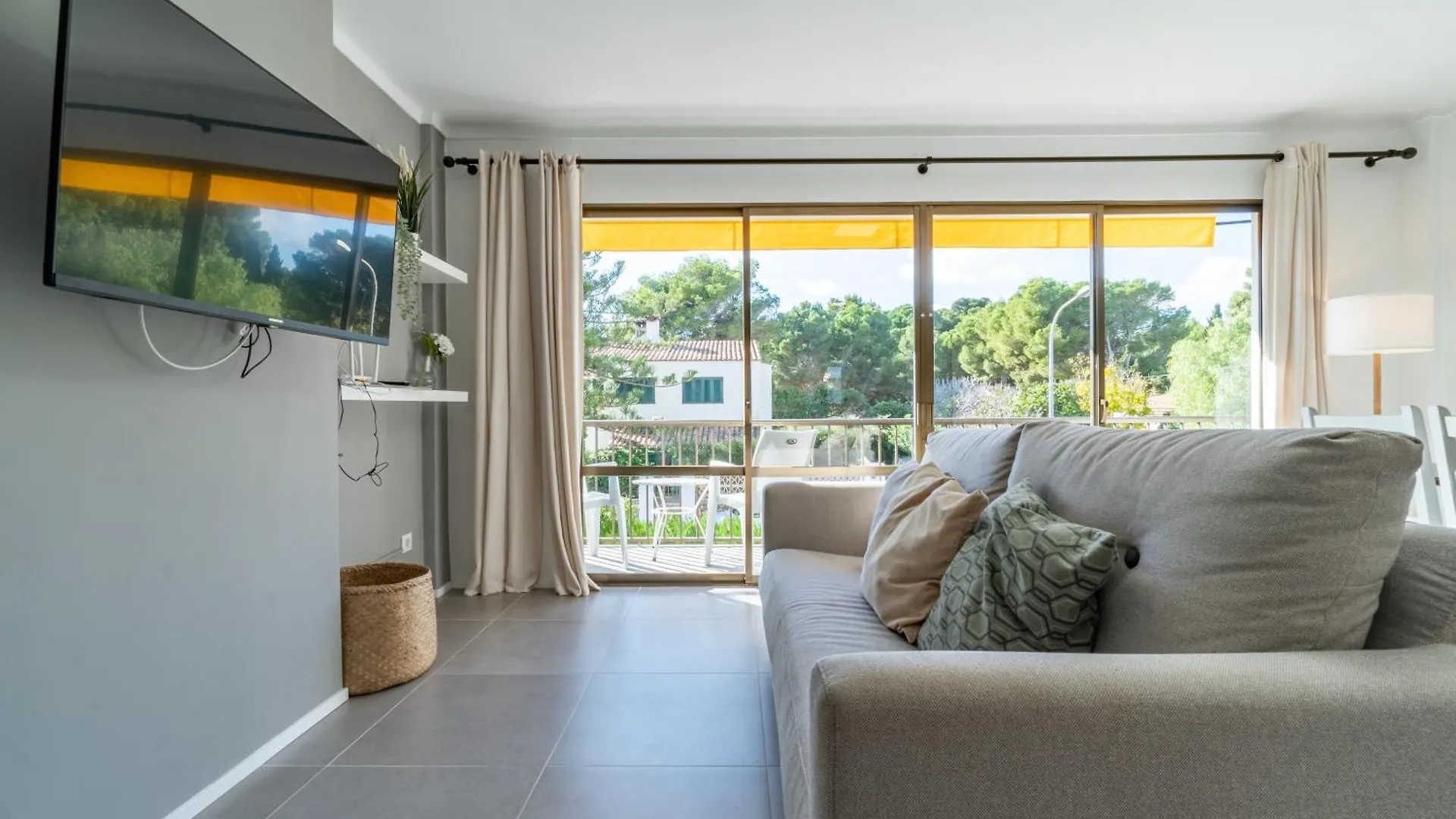 Ponent Cala Ratjada Apartments B