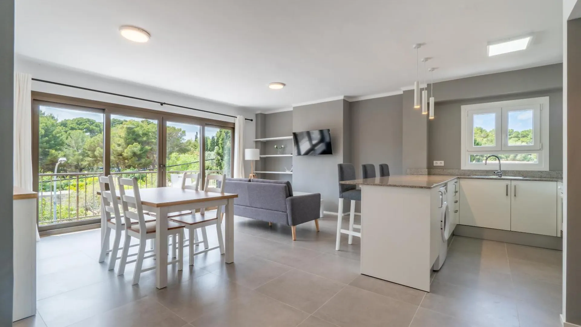 Ponent Cala Ratjada Apartments B İspanya